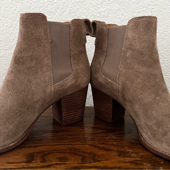 Madewell The Regan Boot in Suede Wet Pebble Size 8 - Picture 5 of 9
